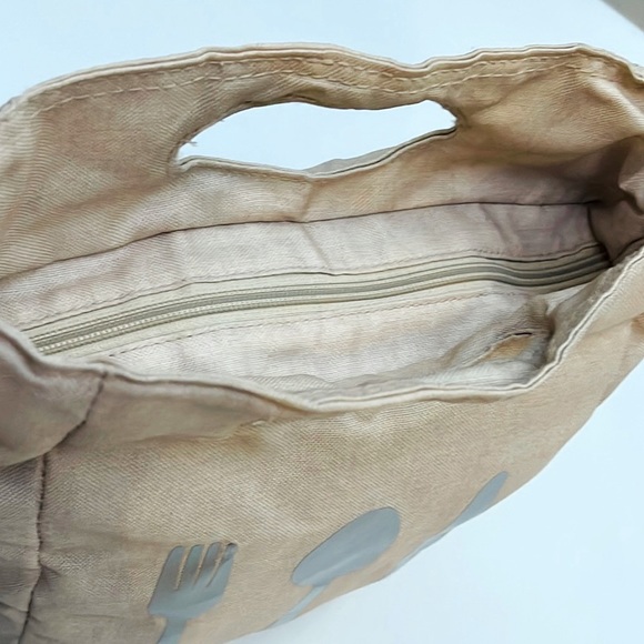 Old Navy Zip Lunch Bag Tote - Picture 4 of 10